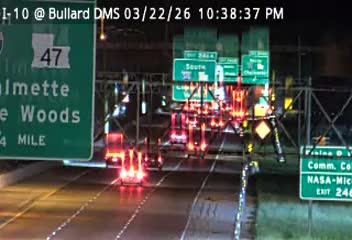 I-10 at Bullard DMS live webcam